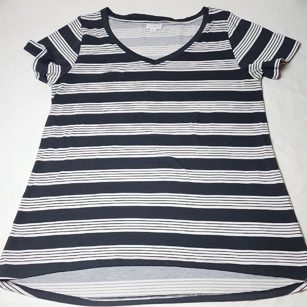 LuLaRoe Black White Striped V-Neck Women's Top Size Large
